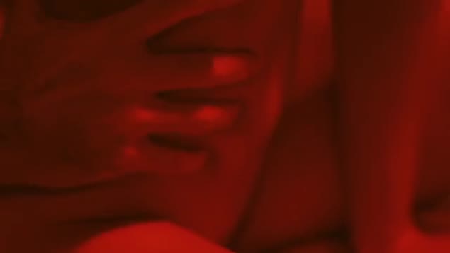 Video porno musicale con la splendida Leolulu